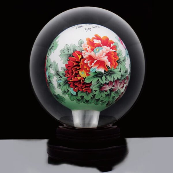 Customized portrait crystal ball