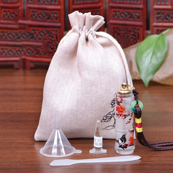 Purely handmade DIY painted car pendants, backpack pendants, exquisite pendants, bamboo pendants