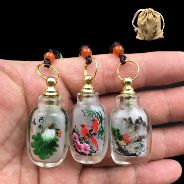 Purely handmade DIY painted car pendants, backpack pendants, small bottle pendants