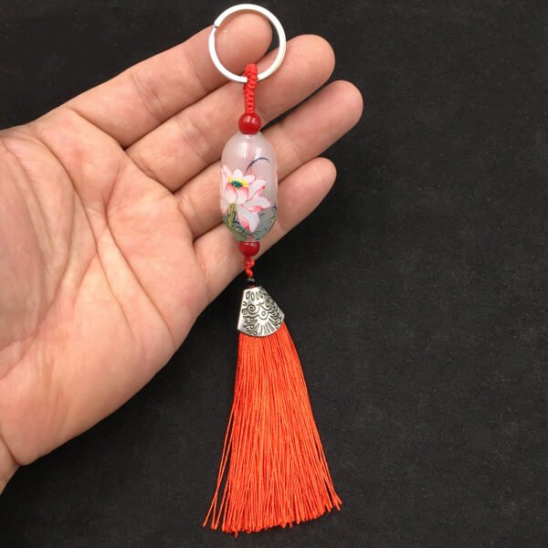 Purely handmade DIY painted car pendants, backpack pendants, exquisite key chains, handmade paintings